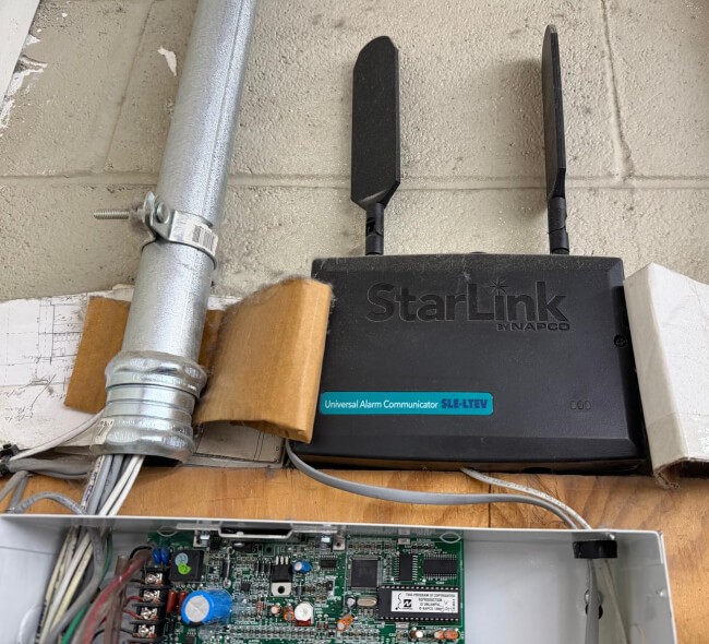 Cellular alarm communicator on a monitored commercial alarm system in Dallas